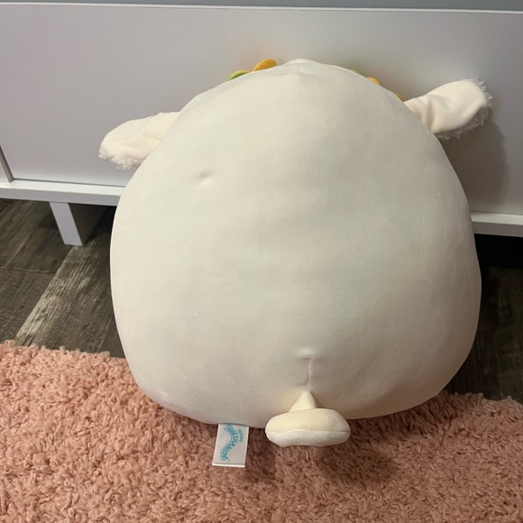 Sophie the Sheep Squishmallow with Flower Crown TAGS DETACHED - Picture 4 of 4